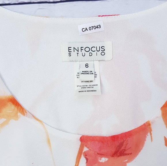 Enfocus Studio Dress - Picture 6 of 8